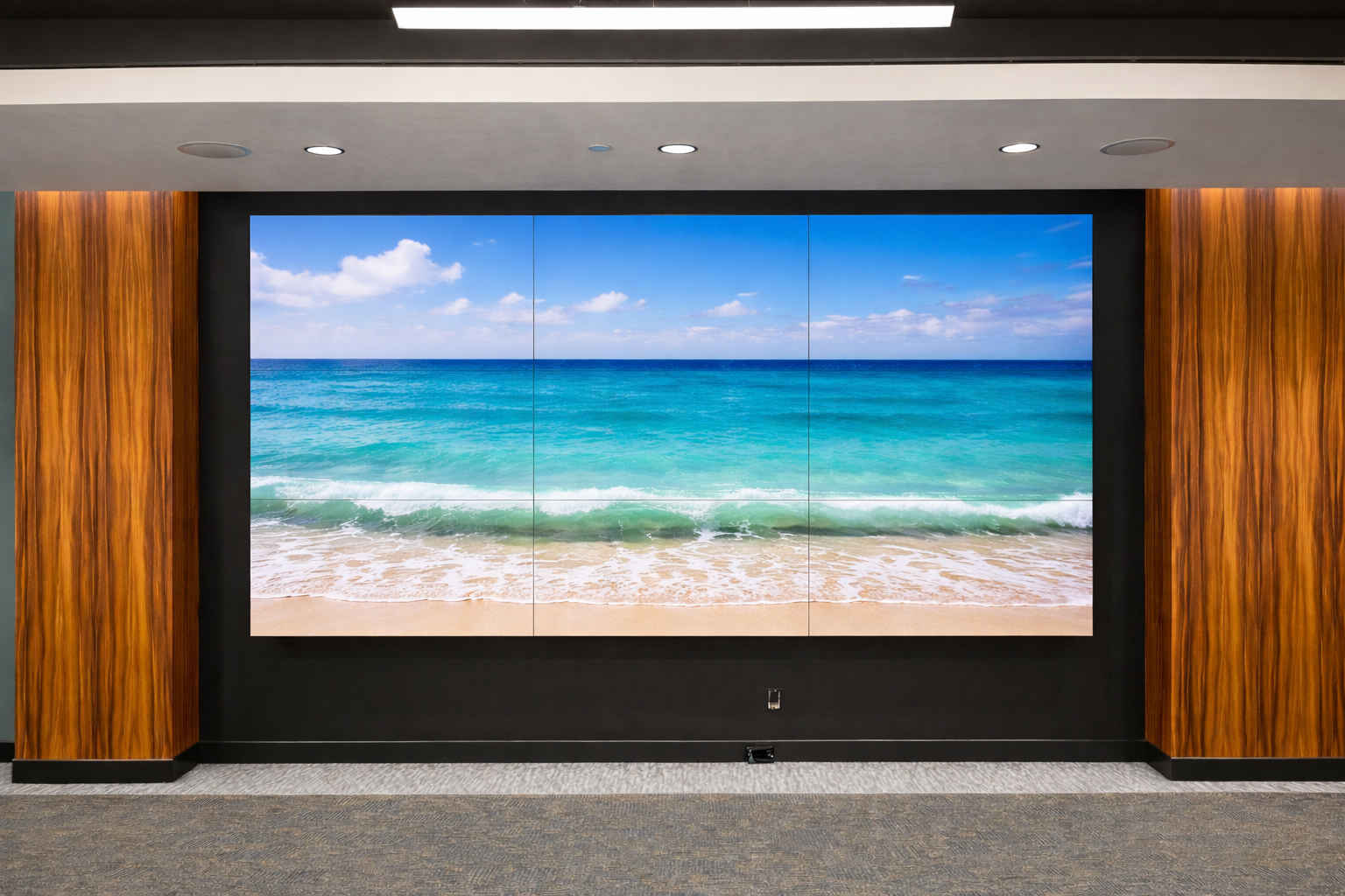 Video wall system for commercial property